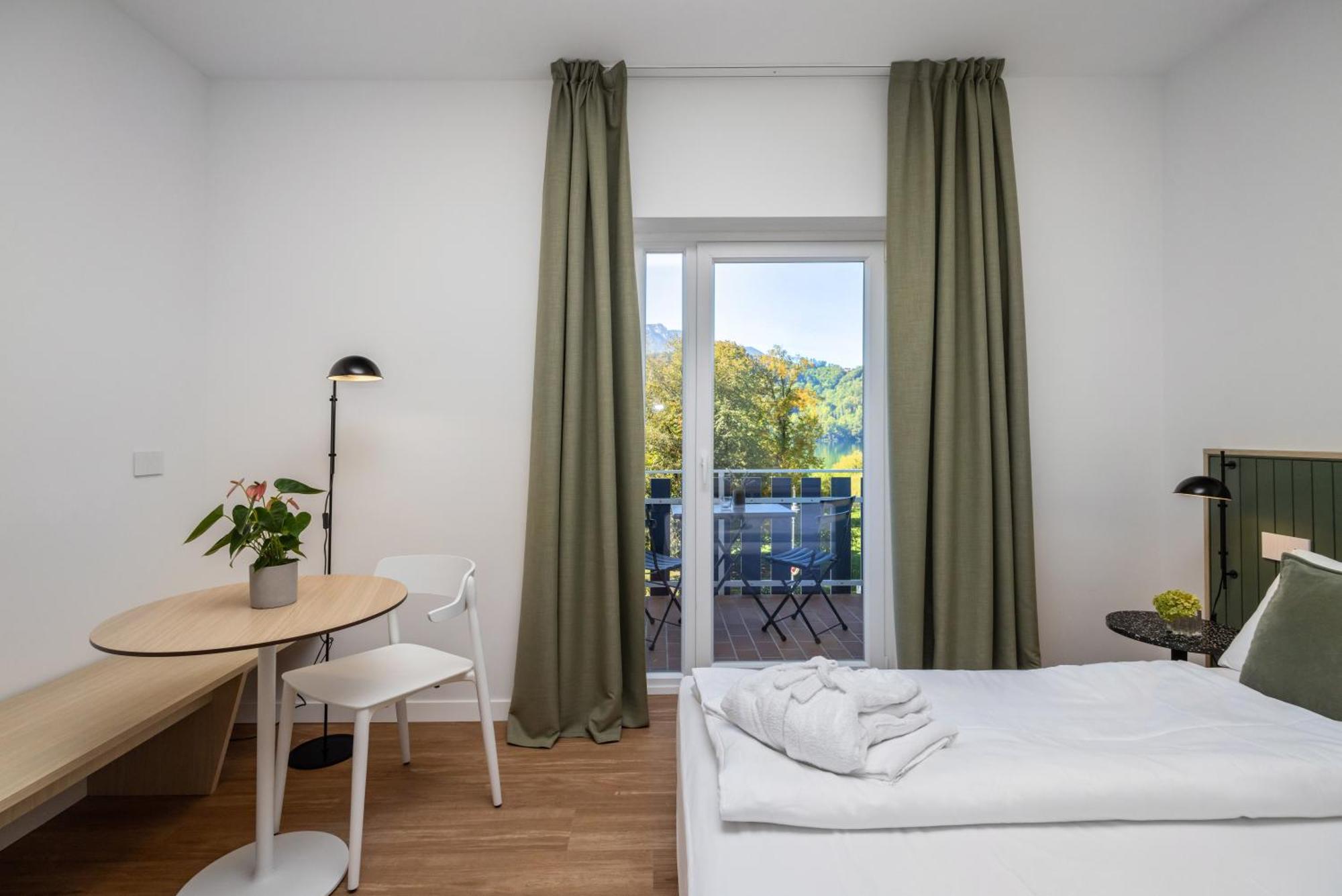 Hotel Al Sorriso Greenpark & Wellness Levico Terme Room photo
