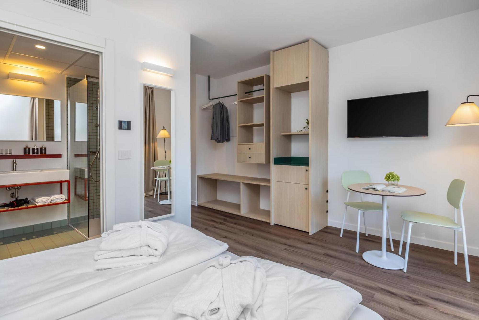 Hotel Al Sorriso Greenpark & Wellness Levico Terme Room photo